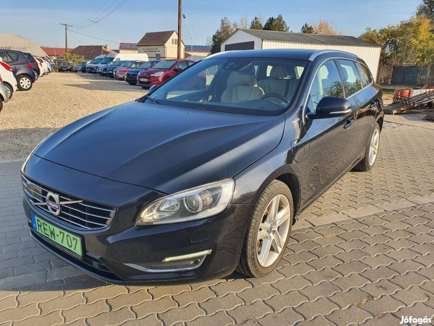 Volvo V60 2.4 D [D6] Phev AWD Summum Geartronic...